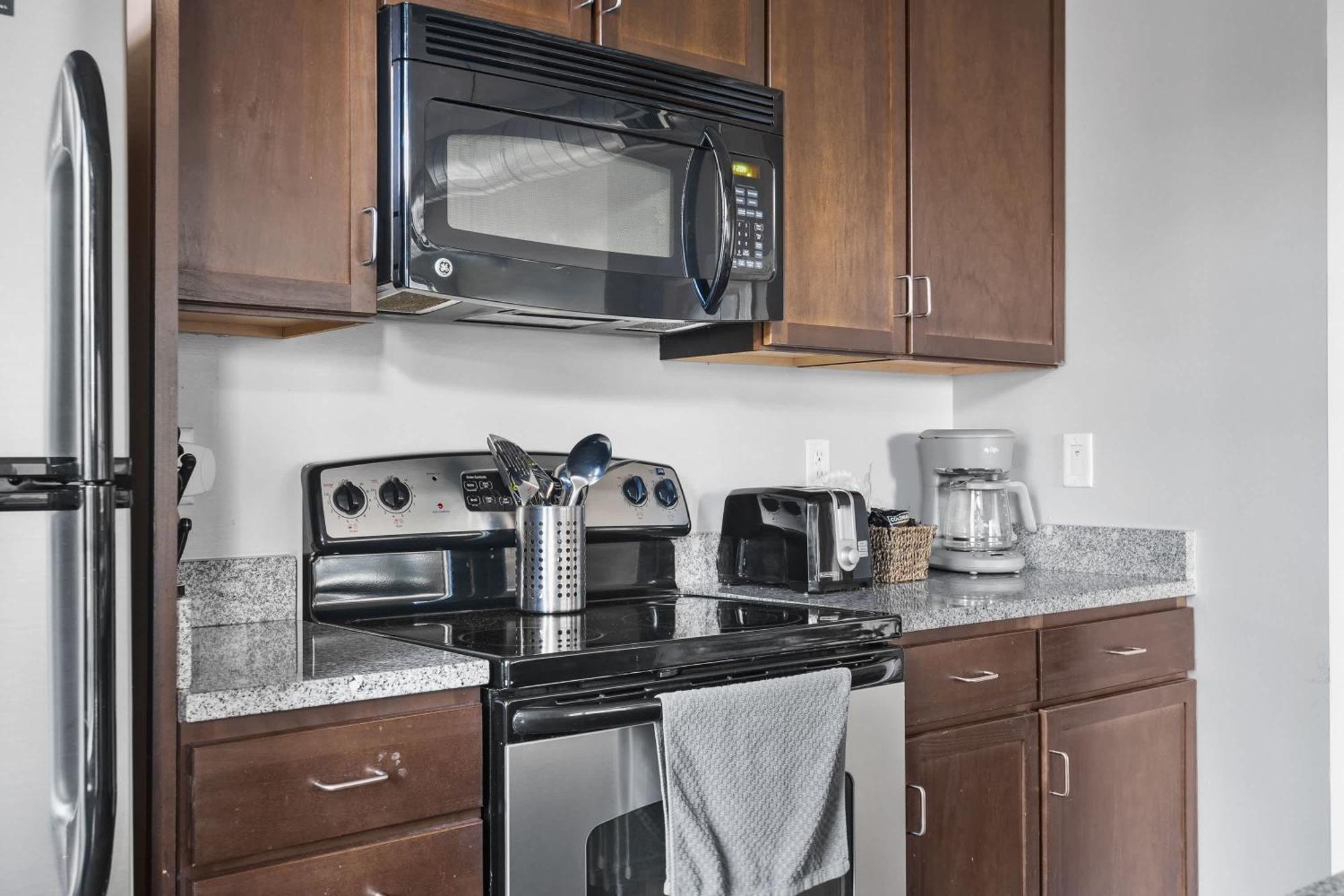 2br Balcony Gym & Pool Downtown At Cityway Appartement